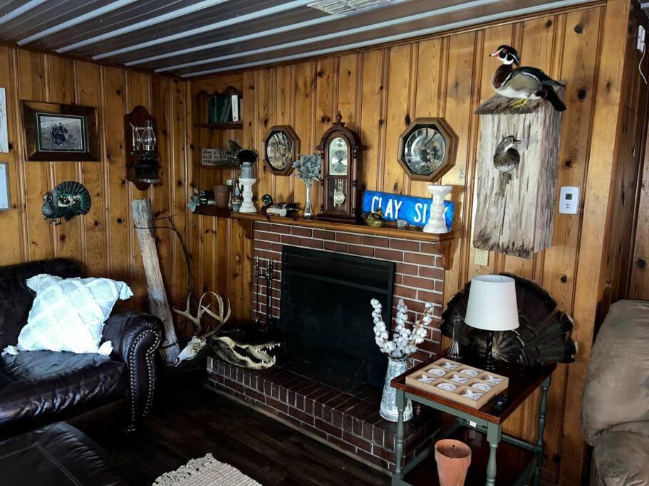 Quiet Farmhouse In The Country Close To Major Theme Parks Ridge Manor エクステリア 写真