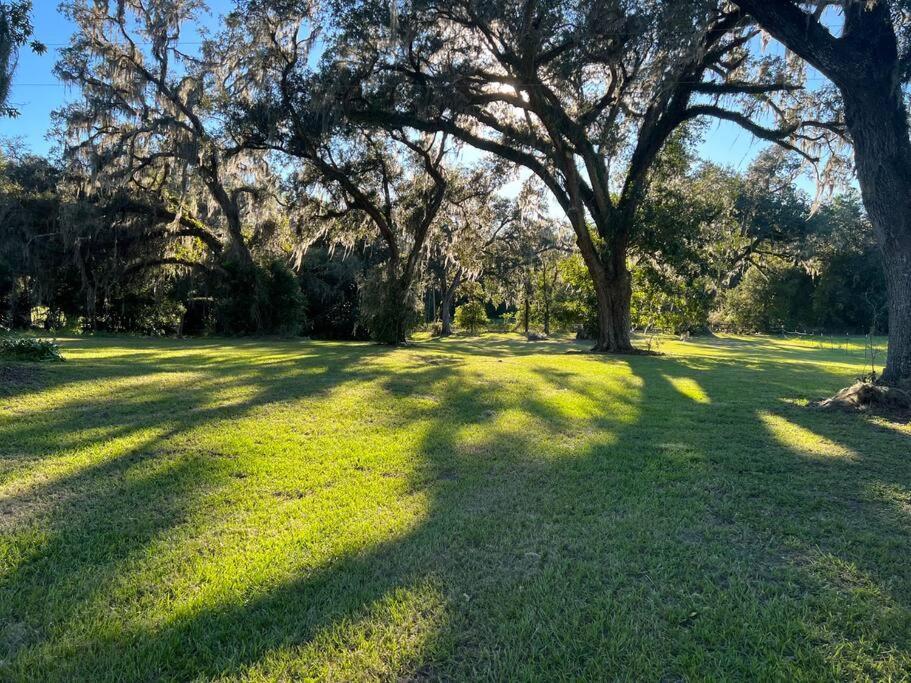 Quiet Farmhouse In The Country Close To Major Theme Parks Ridge Manor エクステリア 写真